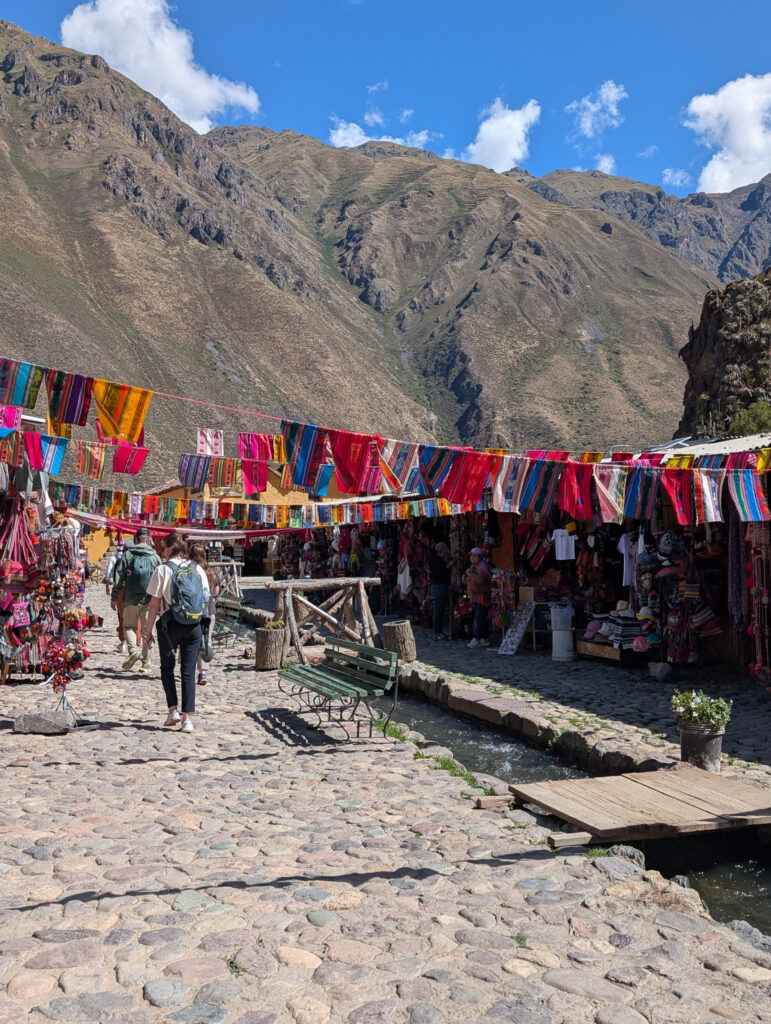 ollantaytambo market