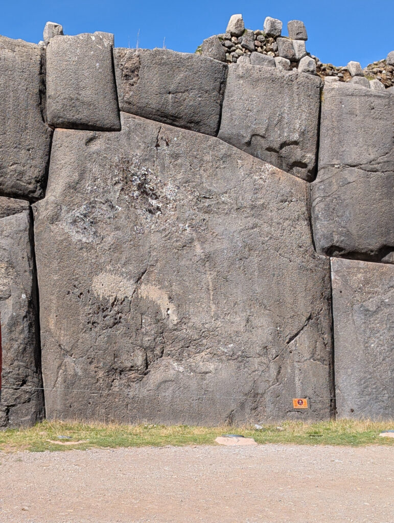 Sacsayhuamán